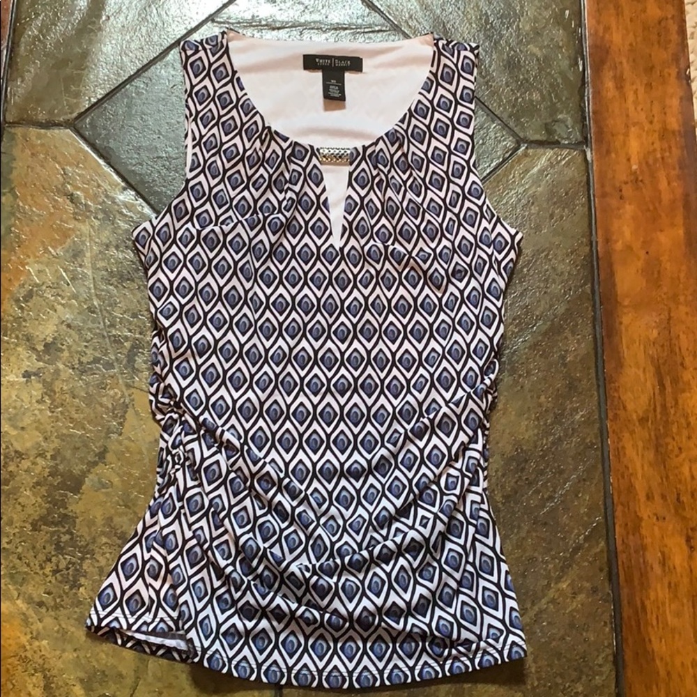 White house black market tank